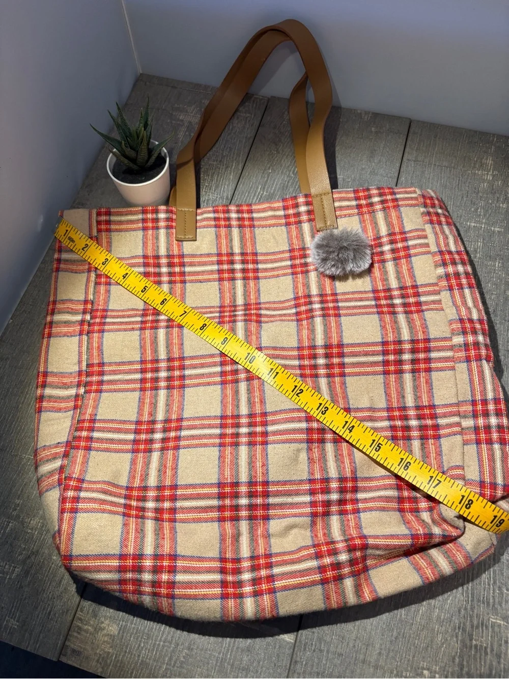 Plaid Canvas Tote Bag with Faux Fur Pom-Pom - Red & Tan
